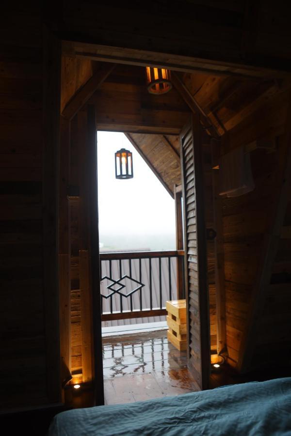 Hunters Wood Cabins 努沃勒埃利耶 外观 照片