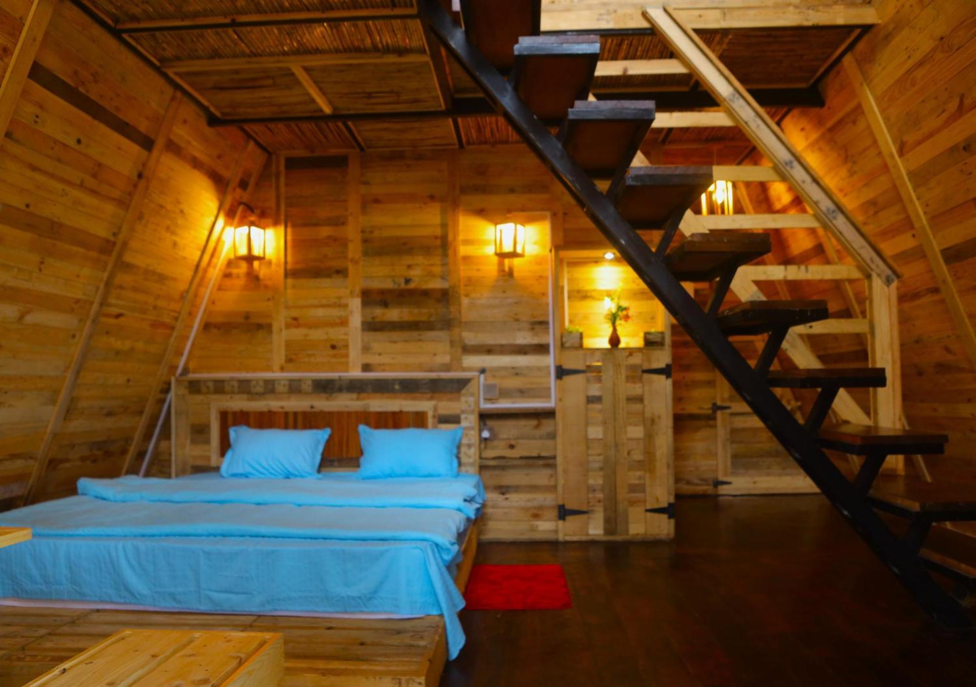 Hunters Wood Cabins 努沃勒埃利耶 外观 照片