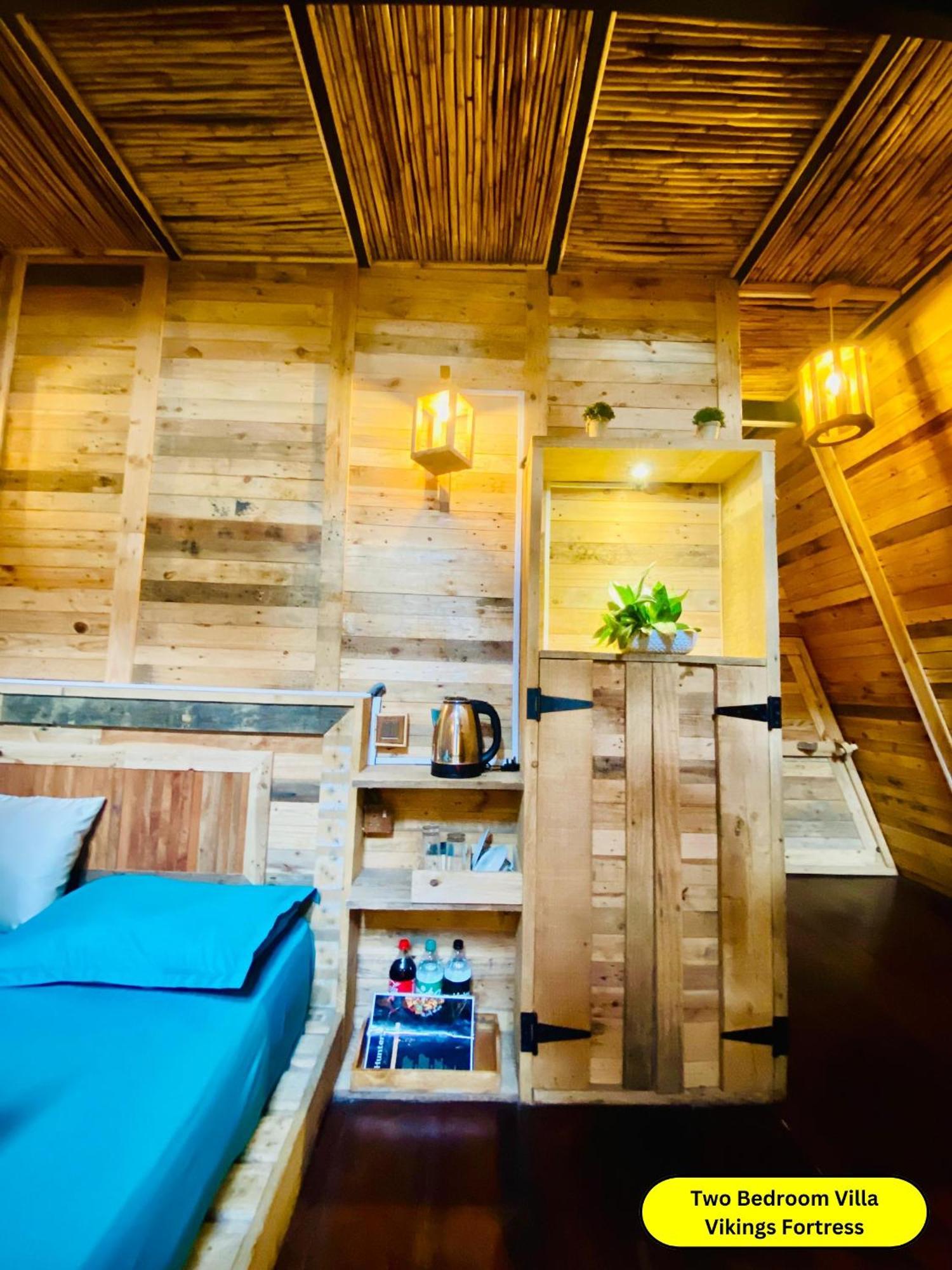 Hunters Wood Cabins 努沃勒埃利耶 外观 照片